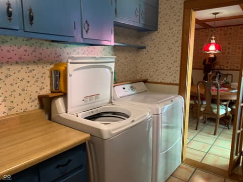 Laundry room at 5629 Gray Road, Indianapolis, IN