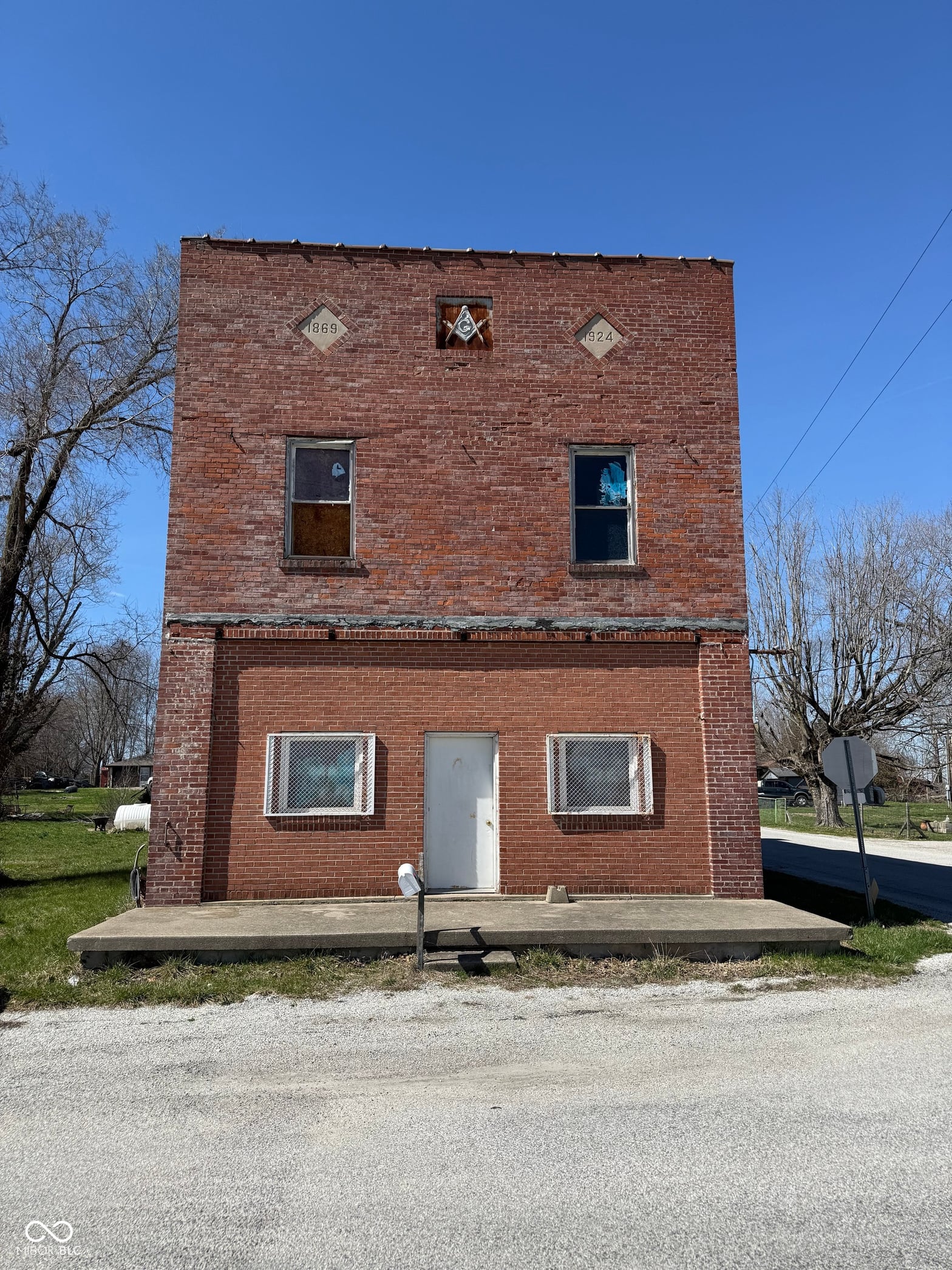 Photo of 12001 S County Road 1050 W, Westport, IN