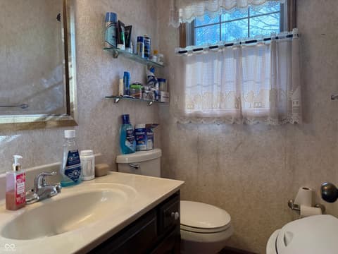 Photo of 613 N Shady Lane, North Vernon, IN