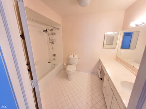 Photo of 7450 Lions Head Drive, Indianapolis, IN