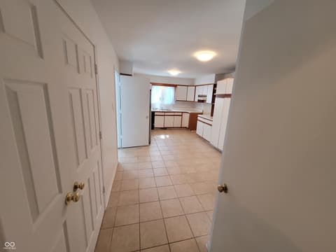 Photo of 7450 Lions Head Drive, Indianapolis, IN