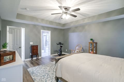 Photo of 7827 Hedgehop Drive, Zionsville, IN