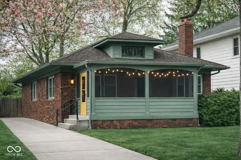 5442 N College Avenue