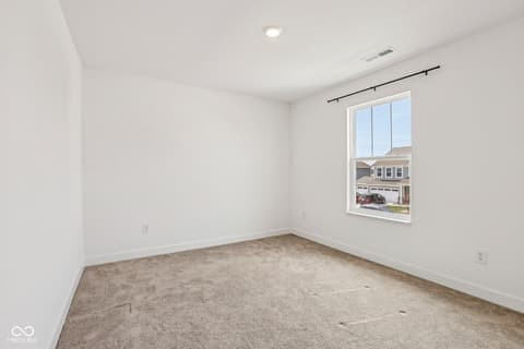 Photo of 2221 Boxwood Drive, Greenfield, IN