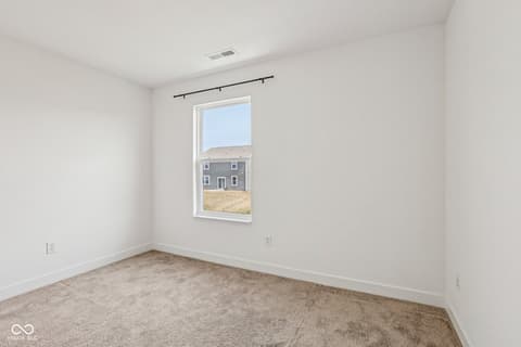Photo of 2221 Boxwood Drive, Greenfield, IN