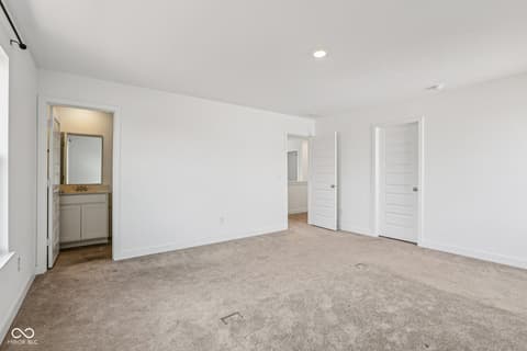 Photo of 2221 Boxwood Drive, Greenfield, IN
