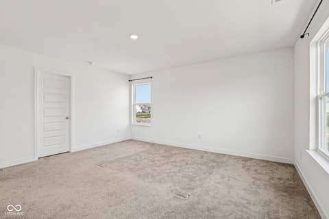 Photo of 2221 Boxwood Drive, Greenfield, IN