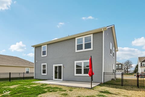 Photo of 2221 Boxwood Drive, Greenfield, IN