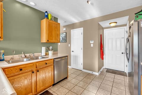 Photo of 9235 Eden Woods Court, Indianapolis, IN