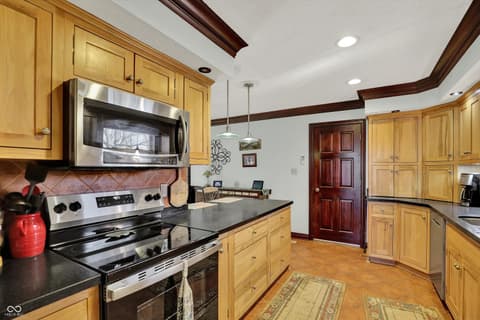 Photo of 3139 E County Road 225 N, Danville, IN