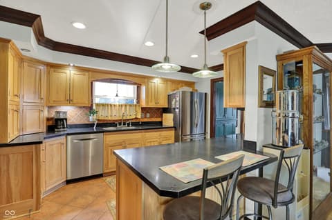 Photo of 3139 E County Road 225 N, Danville, IN