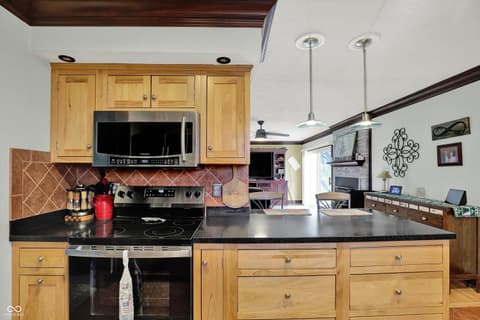 Photo of 3139 E County Road 225 N, Danville, IN