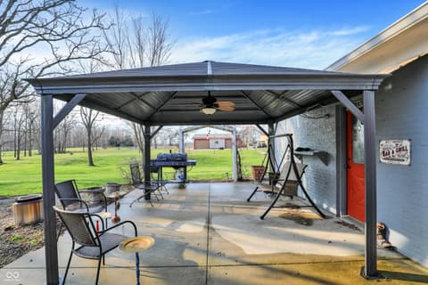 Photo of 3139 E County Road 225 N, Danville, IN