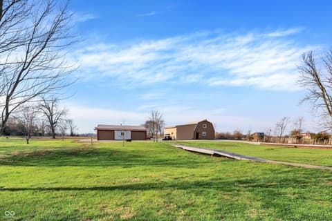 Photo of 3139 E County Road 225 N, Danville, IN