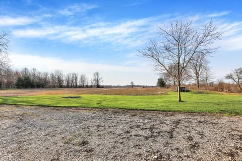 Photo of 3139 E County Road 225 N, Danville, IN