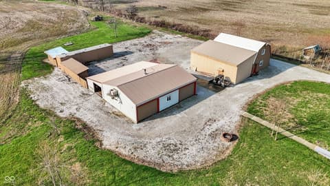 Photo of 3139 E County Road 225 N, Danville, IN