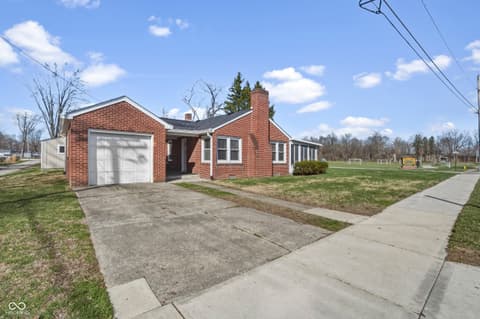 Front exterior at 201 N East Street, Pendleton, IN
