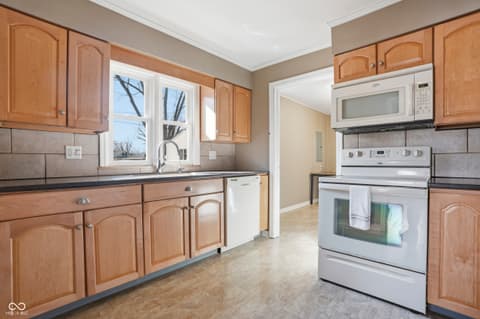 Kitchen at 201 N East Street, Pendleton, IN