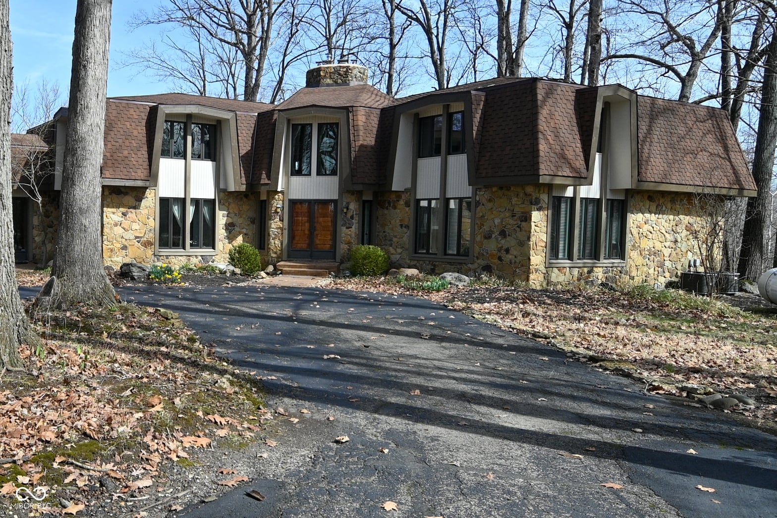 Front exterior at 5154 E County Road 200 S, Avon, IN
