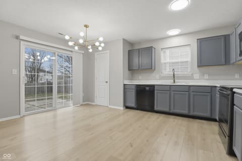 Photo of 1926 Brook Crossing Way, Indianapolis, IN