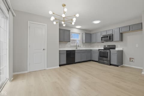 Photo of 1926 Brook Crossing Way, Indianapolis, IN