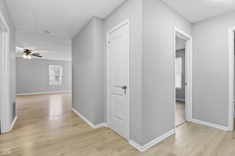 Photo of 1926 Brook Crossing Way, Indianapolis, IN