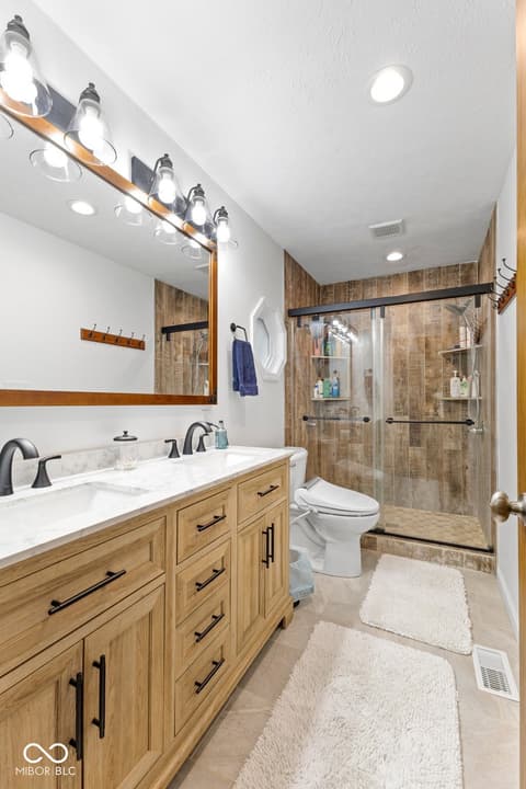 Photo of 7701 Center Lake Road, Nineveh, IN