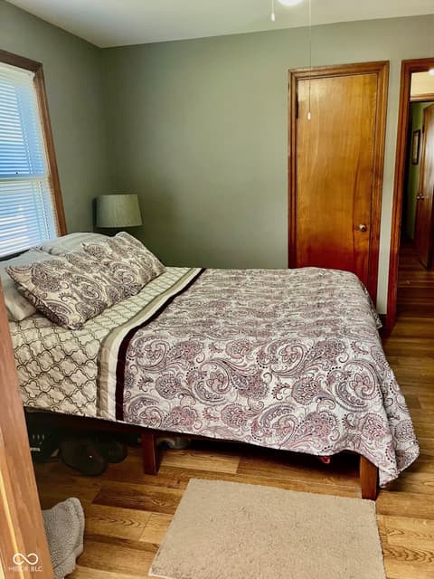 Bedroom at 522 E Fordice Street, Lebanon, IN