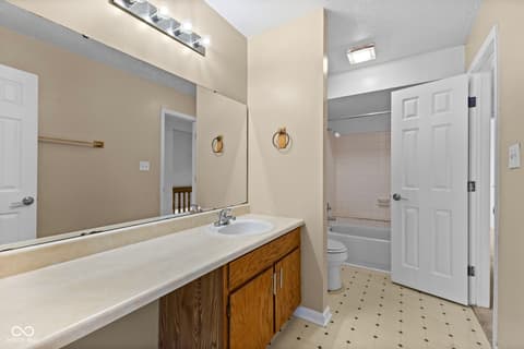 Photo of 3025 Arrow Wood Lane, Indianapolis, IN