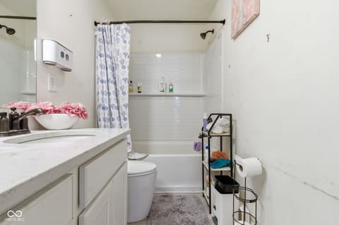 Bathroom at 6809 Bryant Place, Plainfield, IN