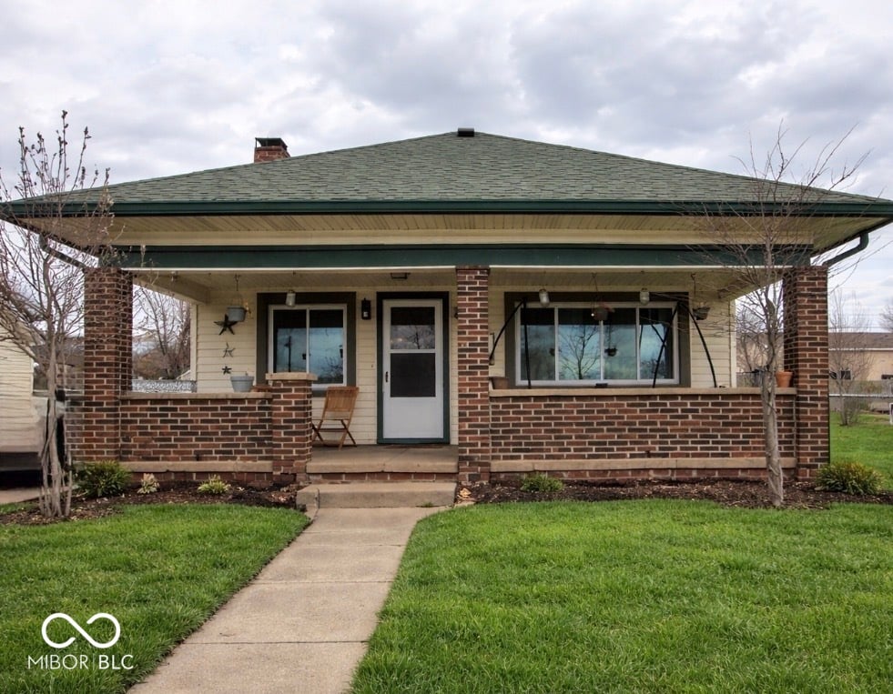 Front exterior at 1460 E Morgan Street, Martinsville, IN