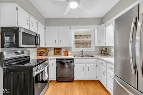 Photo of 5320 Whisperwood Lane, Indianapolis, IN