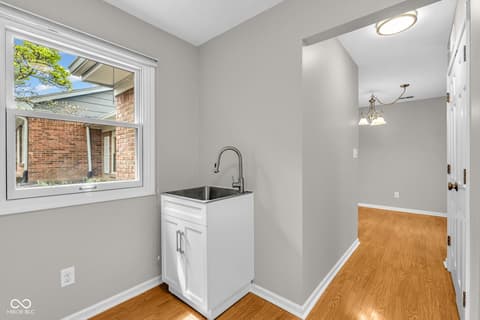 Photo of 5320 Whisperwood Lane, Indianapolis, IN