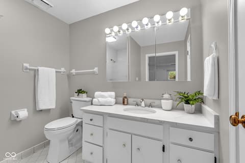 Photo of 5320 Whisperwood Lane, Indianapolis, IN