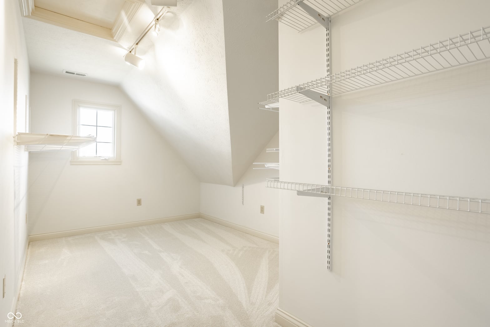 Walk In Closets