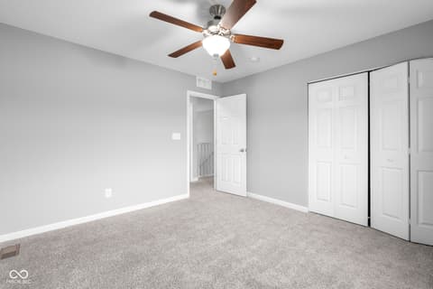 Photo of 2216 Creek Bank Drive, Columbus, IN