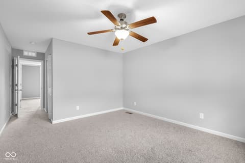 Photo of 2216 Creek Bank Drive, Columbus, IN