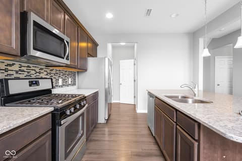 Photo of 2216 Creek Bank Drive, Columbus, IN
