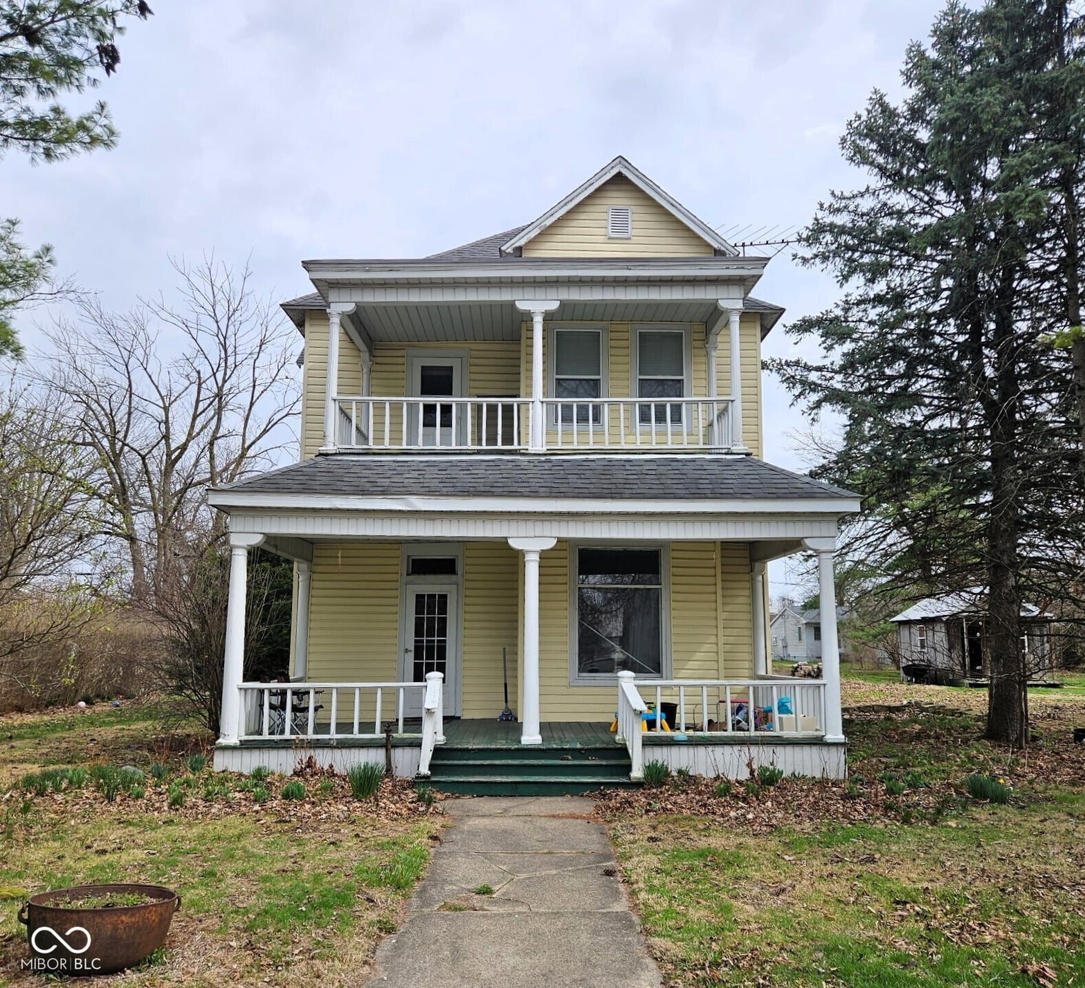 Photo of 260 N Maple Street, Dana, IN