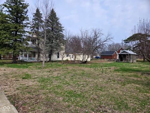 Photo of 260 N Maple Street, Dana, IN