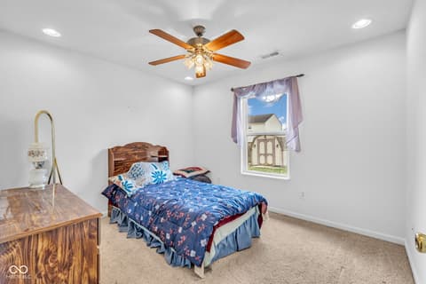 Photo of 865 W Palomino Place, Bargersville, IN