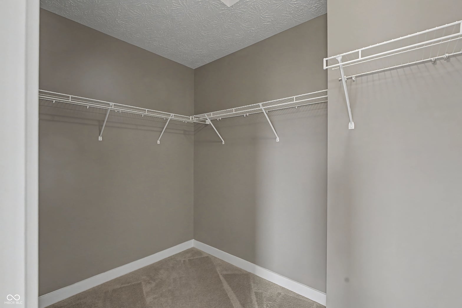 Walk In Closets