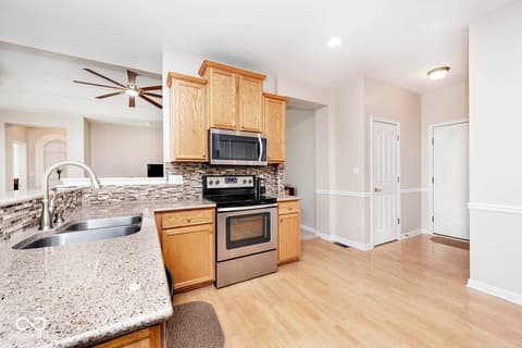 Photo of 3287 Windham Drive, Greenwood, IN