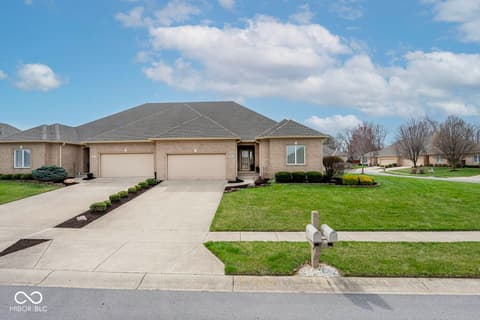 Photo of 3287 Windham Drive, Greenwood, IN