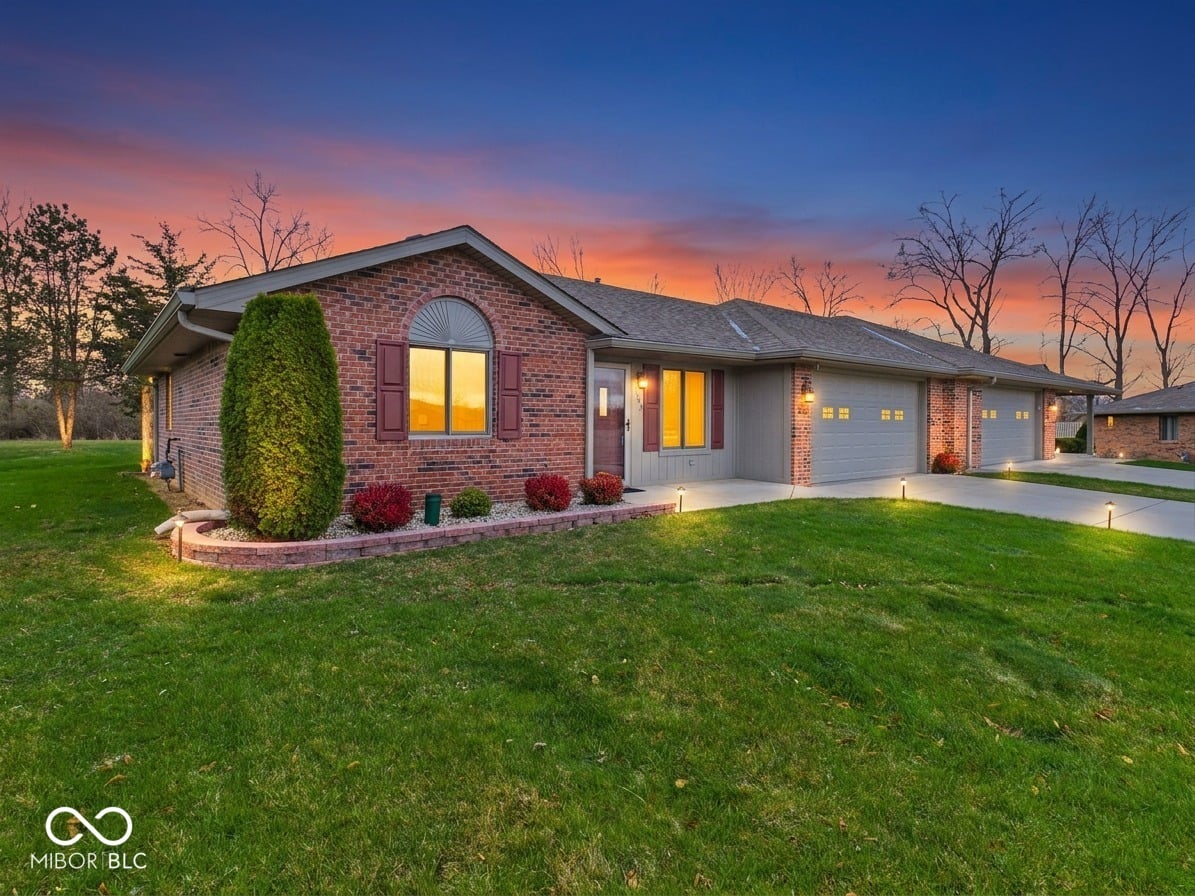 Photo of 143 Devonshire Court, Anderson, IN