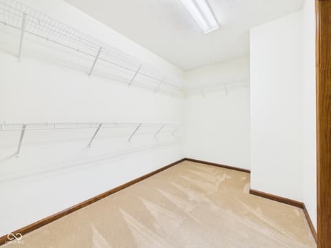 Walk In Closets — 143 Devonshire Court, Anderson, IN