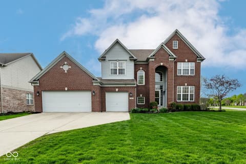 6821 Woodhaven Place