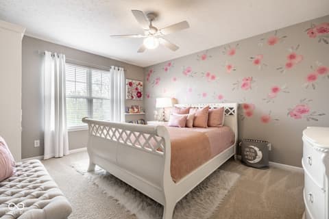 Photo of 6821 Woodhaven Place, Zionsville, IN