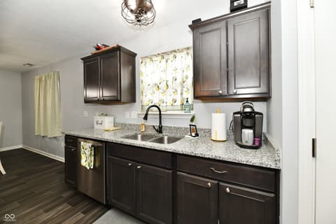 Photo of 1364 Lexington Trail, Greenfield, IN