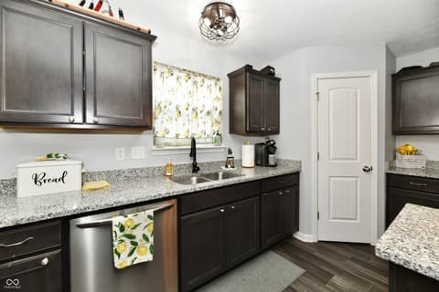 Photo of 1364 Lexington Trail, Greenfield, IN